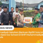 Penyerahan bantuan Save Our School Lazismu Jateng untuk SMP Muhammadiyah Kaliangkrik