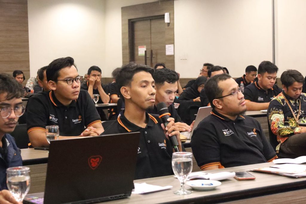 Peserta Sekolah Amil mengikuti Sertifikasi Profesi Amil di Semarang.