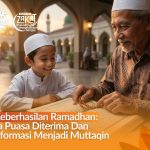 Pria muslim sedang membaca Al-Qur'an sebagai wujud istiqomah dan ciri keberhasilan Ramadhan.