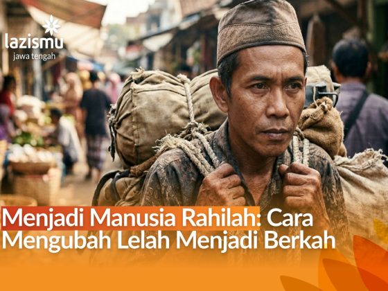 pria tangguh memikul beban berat di pasar tradisional, simbol manusia Rahilah yang bermanfaat bagi sesama